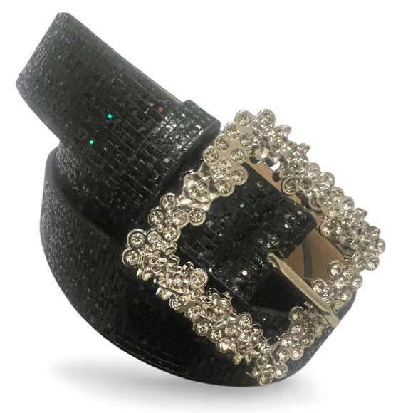 🔥🔥🆕BLING! Elegant Black Belt with Silver Rhinestone belt Buckle - Picture 7 of 7